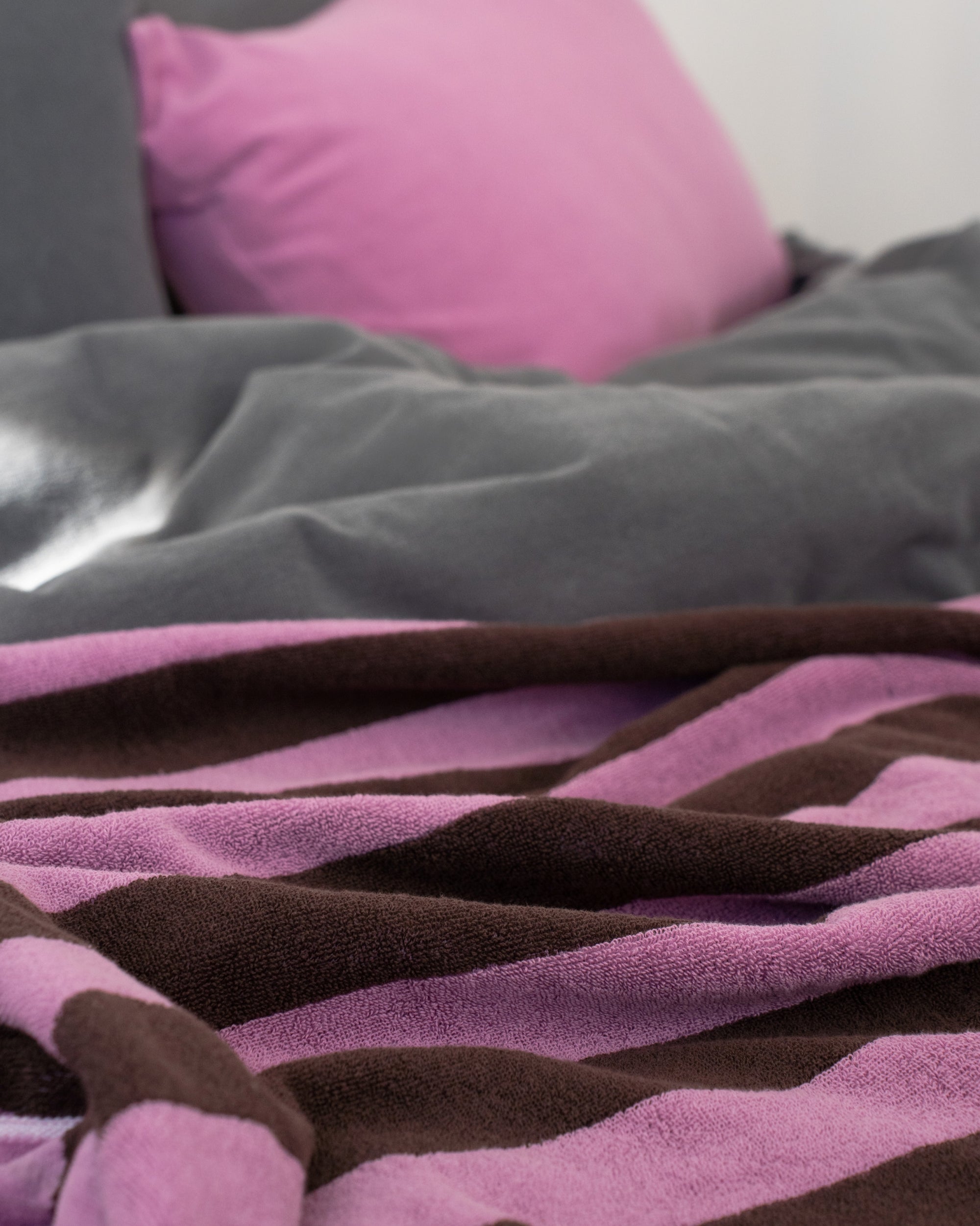Imabari Towel Stripe Blanket Orchid Pink and Coffee Brown Stripes